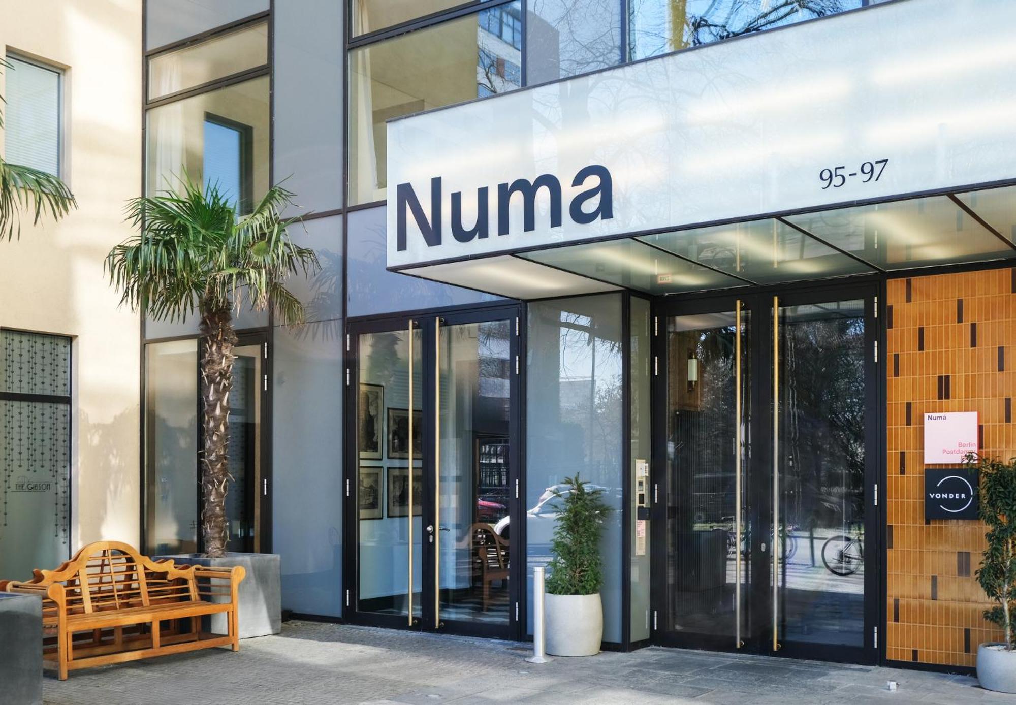 Numa Potsdamer Platz 4*